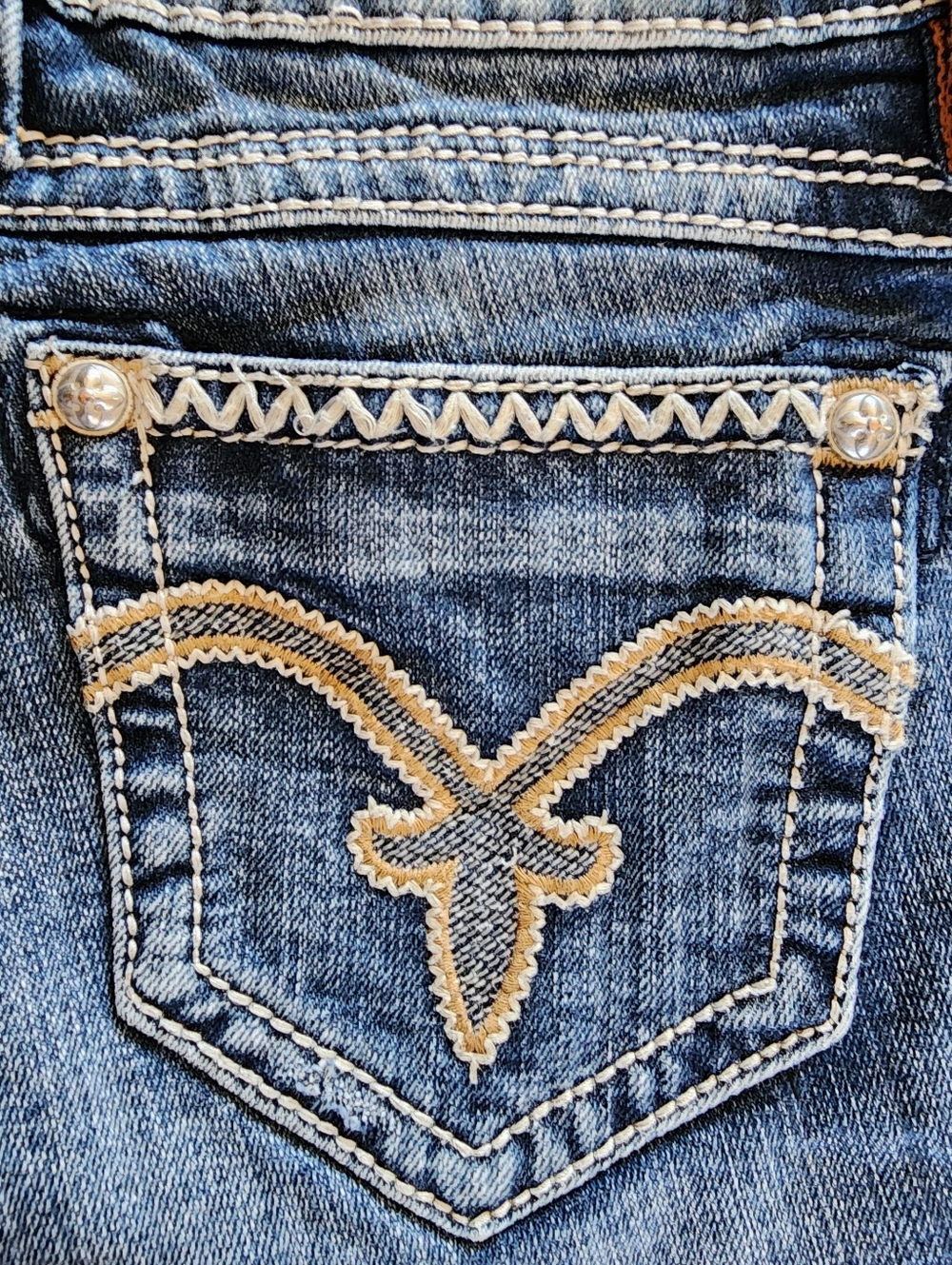 Rock Revival "Becky" Shorts Size 27 - Picture 7 of 7